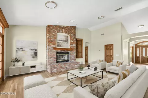 Living - 1310 Caren Ct, Lancaster, CA 93534 photo 15 of 24