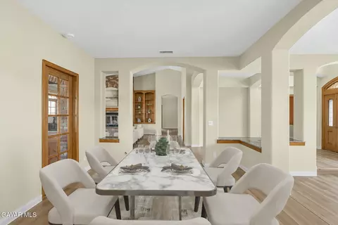 Dining - 1310 Caren Ct, Lancaster, CA 93534 photo 2 of 5