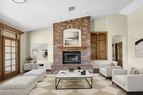 Living - 1310 Caren Ct, Lancaster, CA 93534 photo 17 of 24