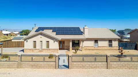 8101 Lime Ave, California City, CA 93505