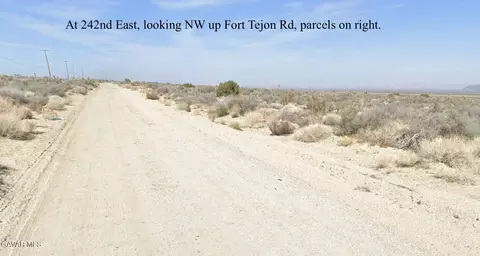 242 Nd East On Fort Tejon Rd Ln, Llano, CA 93544 photo 2