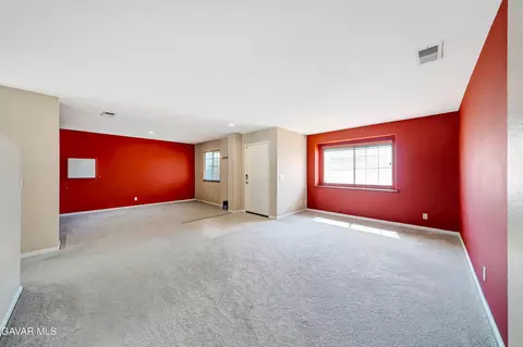 Living - 1737 Minter Way, Lancaster, CA 93534 photo 1 of 11