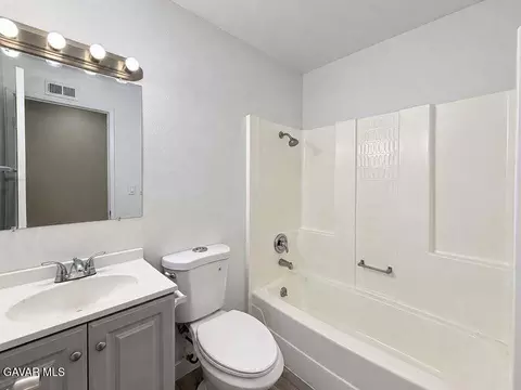 Bath - 44721 Benald St, Lancaster, CA 93535 photo 1 of 1