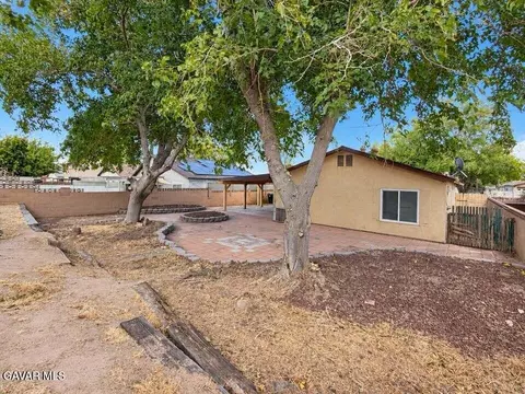 Exterior - 44721 Benald St, Lancaster, CA 93535 photo 13 of 15