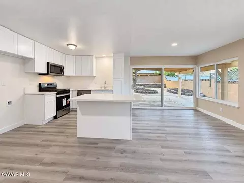 Kitchen - 44721 Benald St, Lancaster, CA 93535 photo 1 of 3