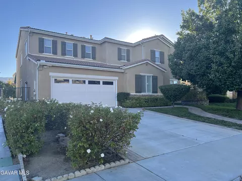 2106 Tangerine St, Palmdale, CA 93551