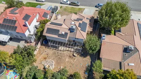View/Area - 1137 Redwood Ct, Tehachapi, CA 93561 photo 4 of 5