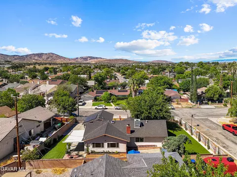 View/Area - 37730 Lasker Ave, Palmdale, CA 93550 photo 3 of 6