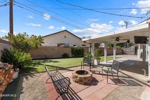 Exterior - 37730 Lasker Ave, Palmdale, CA 93550 photo 15 of 18
