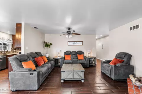 Living - 37730 Lasker Ave, Palmdale, CA 93550 photo 3 of 3