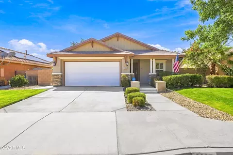 3108 E Lingard St, Lancaster, CA 93535