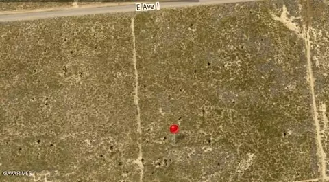 10300 E Vic Avenue I2, Lancaster, CA 93535 photo 8