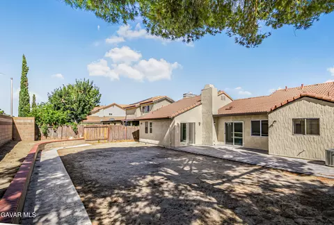 Exterior - 5168 Blue Sage Dr, Palmdale, CA 93552 photo 3 of 4