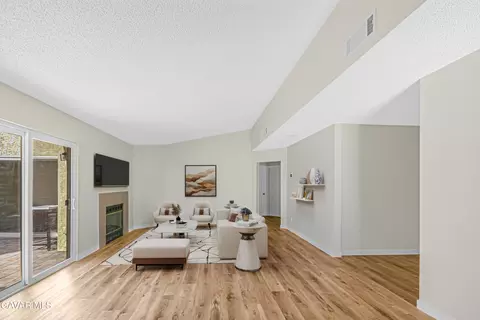 Living - 5168 Blue Sage Dr, Palmdale, CA 93552 photo 3 of 5