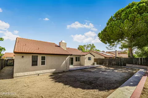 Exterior - 5168 Blue Sage Dr, Palmdale, CA 93552 photo 4 of 4