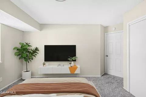 Bedroom - 5168 Blue Sage Dr, Palmdale, CA 93552 photo 10 of 21