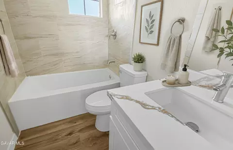Bath - 5168 Blue Sage Dr, Palmdale, CA 93552 photo 1 of 4