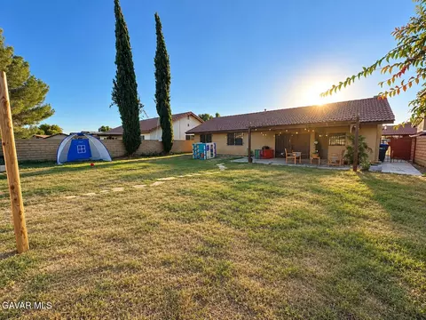 Exterior - 44638 13th St, Lancaster, CA 93535 photo 2 of 2