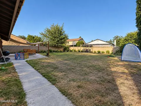 Exterior - 44638 13th St, Lancaster, CA 93535 photo 1 of 2
