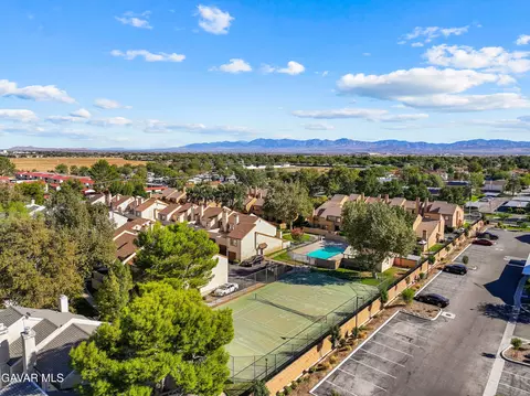 View/Area - 1830 E Avenue J2 #3, Lancaster, CA 93535 photo 6 of 7