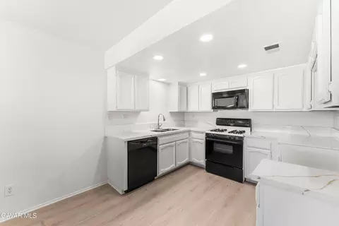Kitchen - 1830 E Avenue J2 #3, Lancaster, CA 93535 photo 2 of 6