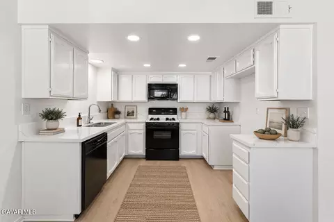 Kitchen - 1830 E Avenue J2 #3, Lancaster, CA 93535 photo 6 of 6
