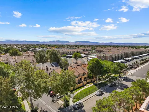 View/Area - 1830 E Avenue J2 #3, Lancaster, CA 93535 photo 5 of 7