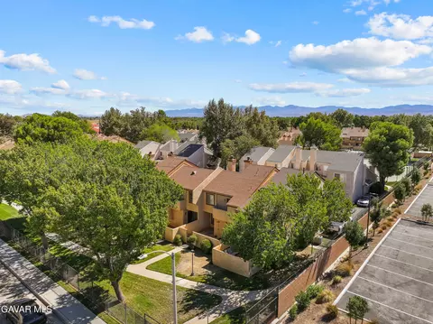 View/Area - 1830 E Avenue J2 #3, Lancaster, CA 93535 photo 3 of 7
