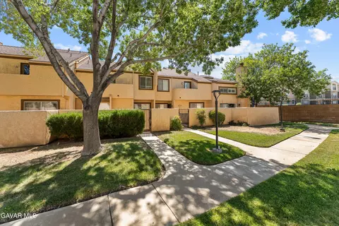 Exterior - 1830 E Avenue J2 #3, Lancaster, CA 93535 photo 13 of 16