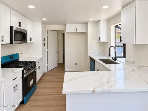 1002 E Avenue J6 Ave, Lancaster, CA 93535 photo 4
