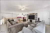 Living - 23901 El Rancho Dr, Tehachapi, CA 93561 photo 4 of 5