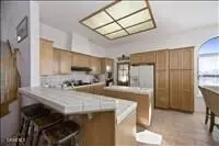 Kitchen - 23901 El Rancho Dr, Tehachapi, CA 93561 photo 2 of 6