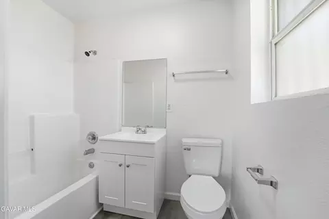 Bath - 45019 N Division St, Lancaster, CA 93535 photo 1 of 2