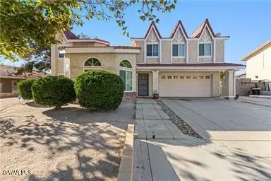 1642 Lauterbach St, North Hills, CA 91343