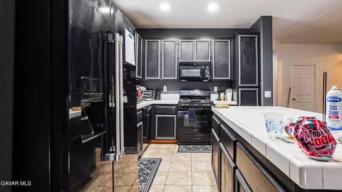 Kitchen - 1772 Windermere Dr, Lancaster, CA 93534 photo 5 of 5