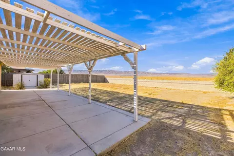 Exterior - 44201 Freer Way, Lancaster, CA 93536 photo 3 of 3