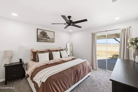 Bedroom - 44201 Freer Way, Lancaster, CA 93536 photo 1 of 5