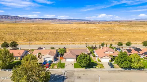 View/Area - 44201 Freer Way, Lancaster, CA 93536 photo 1 of 2