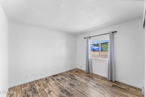 Bedroom - 44117 Parkview Ln, Lancaster, CA 93535 photo 1 of 3
