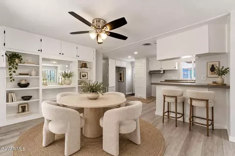 Dining - 3157 E Avenue I #E2, Lancaster, CA 93535 photo 1 of 1