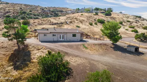 Other - 35602 12 Old Nadeau Rd, Palmdale, CA 93550 photo 3 of 8