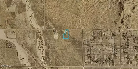 E Ave Q, Palmdale, CA 93591 photo 3