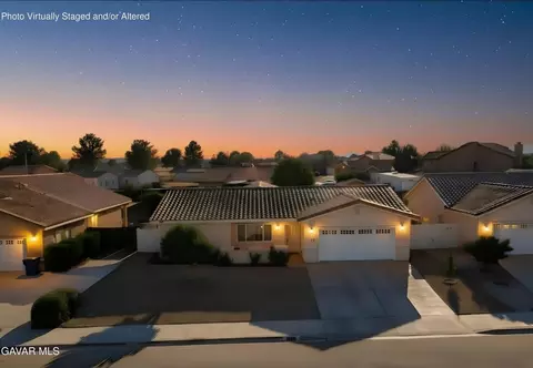 20805 W Lake Dr, California City, CA 93505