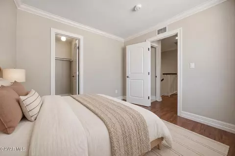 Bedroom - 19208 Hamlin St UNIT 5, Reseda, CA 91335 photo 4 of 13