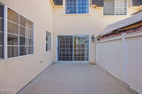 Exterior - 19208 Hamlin St UNIT 5, Reseda, CA 91335 photo 7 of 11