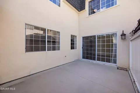 Exterior - 19208 Hamlin St UNIT 5, Reseda, CA 91335 photo 8 of 11