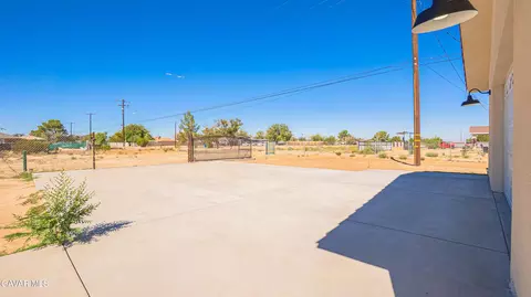 Exterior - 37660 E 115th St, Littlerock, CA 93543 photo 2 of 2