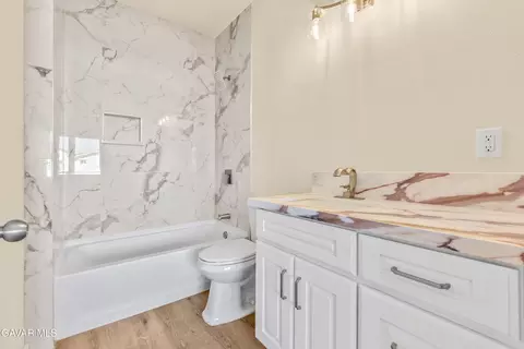 Bath - 37660 E 115th St, Littlerock, CA 93543 photo 1 of 4