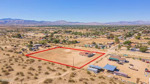 View/Area - 37660 E 115th St, Littlerock, CA 93543 photo 2 of 3