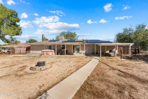 Exterior - 38625 159th St E, Palmdale, CA 93591 photo 2 of 7